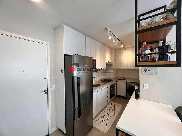 Apartamento 2 quartos e 1 banheiro, à venda, no bairro Cambuci em São Paulo