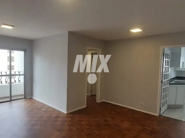 Apartamento 2 quartos e 2 banheiros, à venda, no bairro Moema em São Paulo
