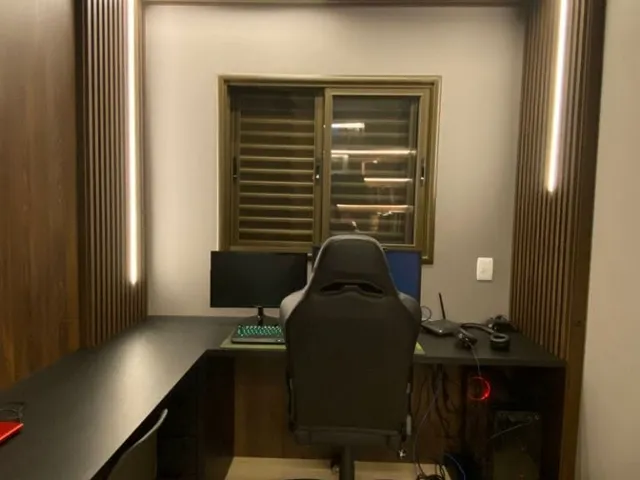 Apartamento com 121m² 2 quartos e 2 banheiros, à venda, no bairro Parque Jamaica em Londrina