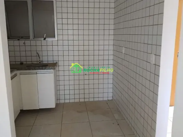Apartamento 3 quartos e 2 banheiros, à venda, no bairro Santa Lia em Teresina