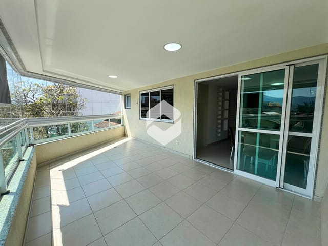Apartamento com 103m² 3 quartos e 2 banheiros, à venda, no bairro Recreio dos Bandeirantes em Rio de Janeiro
