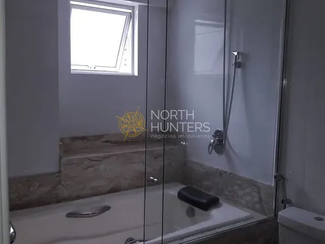 Apartamento com 172m² 3 quartos e 3 banheiros, à venda, no bairro Meia Praia em Itapema