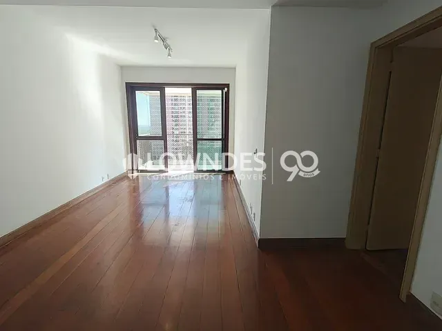 Apartamento 2 quartos e 2 banheiros, para alugar, no bairro Barra da Tijuca em Rio de Janeiro