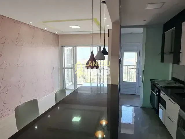 Apartamento com 80m² 3 quartos e 2 banheiros, à venda, no bairro Medeiros em Jundiaí