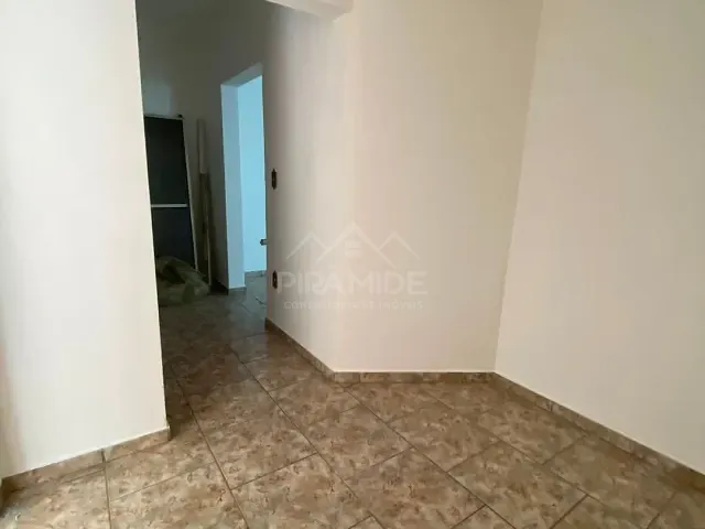 Apartamento 2 quartos e 1 banheiro, para alugar, no bairro Jardim Quisisana em Poços de Caldas