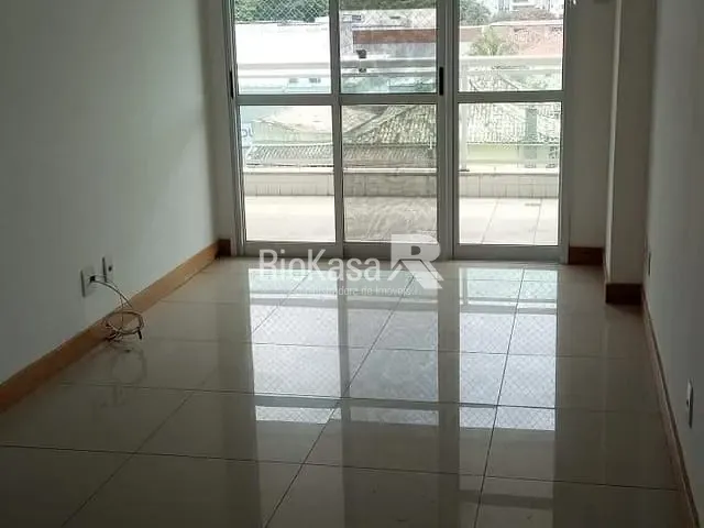 Apartamento 3 quartos e 1 banheiro, à venda, no bairro Recreio dos Bandeirantes em Rio de Janeiro