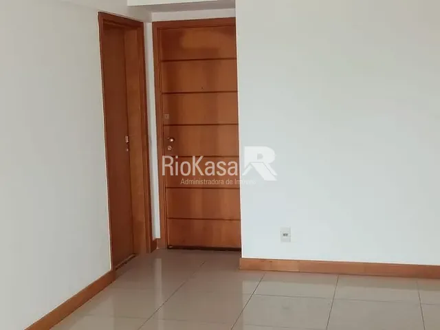 Apartamento 3 quartos e 1 banheiro, à venda, no bairro Recreio dos Bandeirantes em Rio de Janeiro