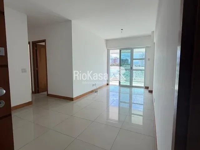 Apartamento 3 quartos e 1 banheiro, à venda, no bairro Recreio dos Bandeirantes em Rio de Janeiro