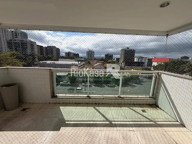 Apartamento 3 quartos e 1 banheiro, à venda, no bairro Recreio dos Bandeirantes em Rio de Janeiro