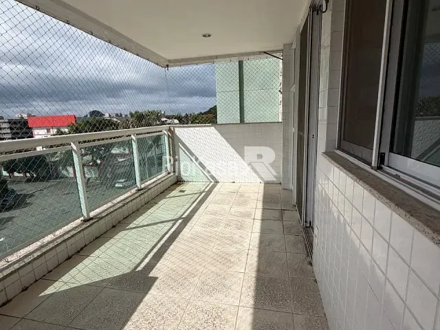 Apartamento 3 quartos e 1 banheiro, à venda, no bairro Recreio dos Bandeirantes em Rio de Janeiro
