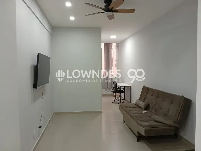 Apartamento com 68m² 2 quartos e 1 banheiro, à venda, no bairro Copacabana em Rio de Janeiro