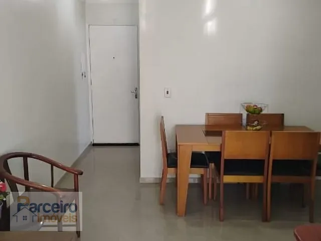Apartamento com 57m² 2 quartos e 1 banheiro, à venda, no bairro Vila Carmosina em São Paulo
