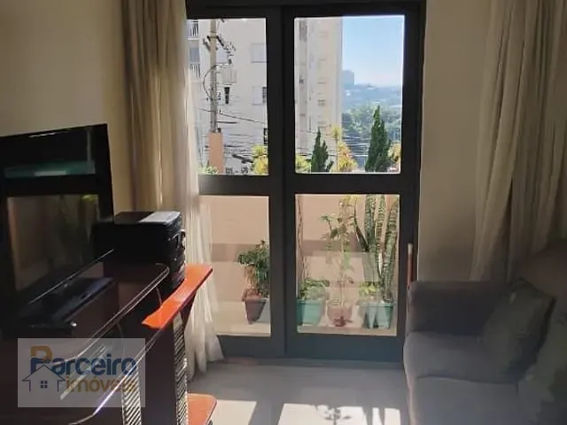 Apartamento com 57m² 2 quartos e 1 banheiro, à venda, no bairro Vila Carmosina em São Paulo
