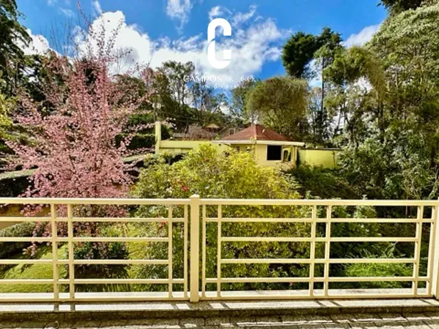 Apartamento com 165m² 1 quarto e 1 banheiro, à venda, no bairro Vila Médica em Campos do Jordão