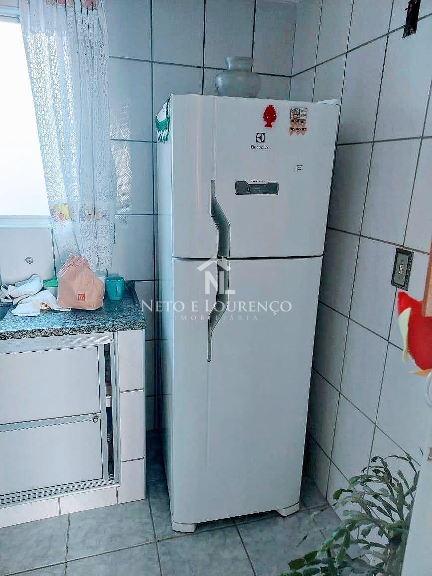 Apartamento à venda com 2 quartos, 52m² - Foto 2