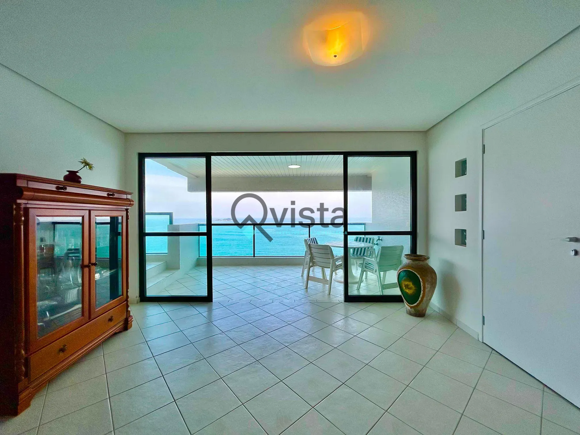 Apartamento, 3 quartos, 184 m² - Foto 1