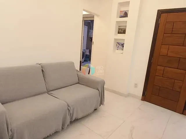 Apartamento com 48m² 1 quarto e 1 banheiro, à venda, no bairro Copacabana em Rio de Janeiro