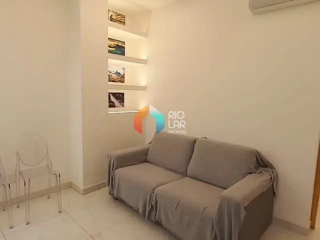 Apartamento com 48m² 1 quarto e 1 banheiro, à venda, no bairro Copacabana em Rio de Janeiro