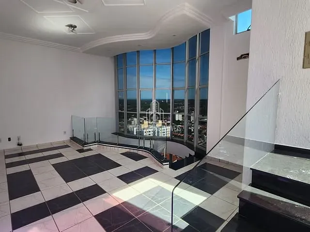 Apartamento 5 quartos e 4 banheiros, à venda, no bairro Jardim Mariana em Cuiabá