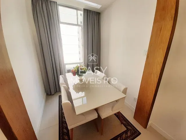 Apartamento com 93m² 3 quartos e 2 banheiros, à venda, no bairro Copacabana em Rio de Janeiro