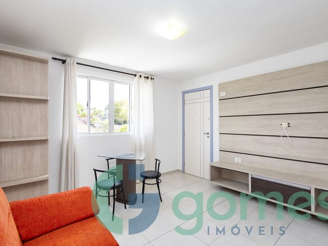 Apartamento 1 quarto e 1 banheiro, para alugar, no bairro Santa Quitéria em Curitiba