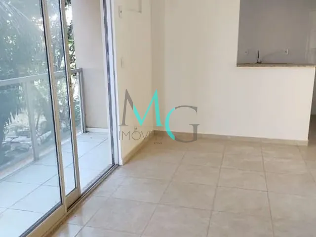 Apartamento com 76m² 2 quartos e 1 banheiro, à venda ou para alugar, no bairro Inhoaíba em Rio de Janeiro