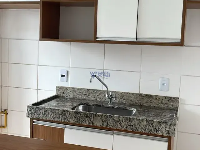 Apartamento 2 quartos e 2 banheiros, para alugar, no bairro Jardim das Indústrias em São José dos Campos