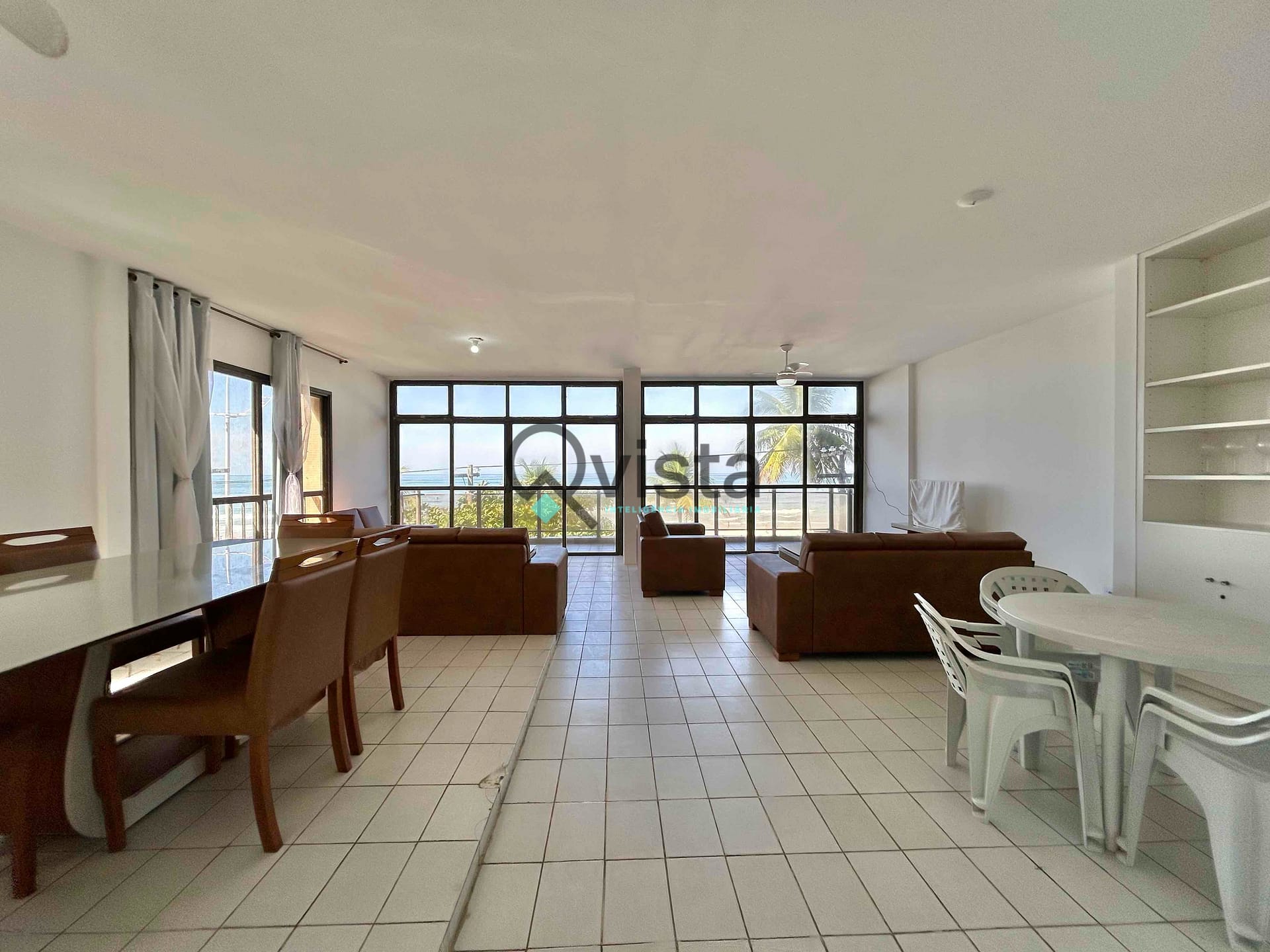 Apartamento, 3 quartos, 260 m² - Foto 2