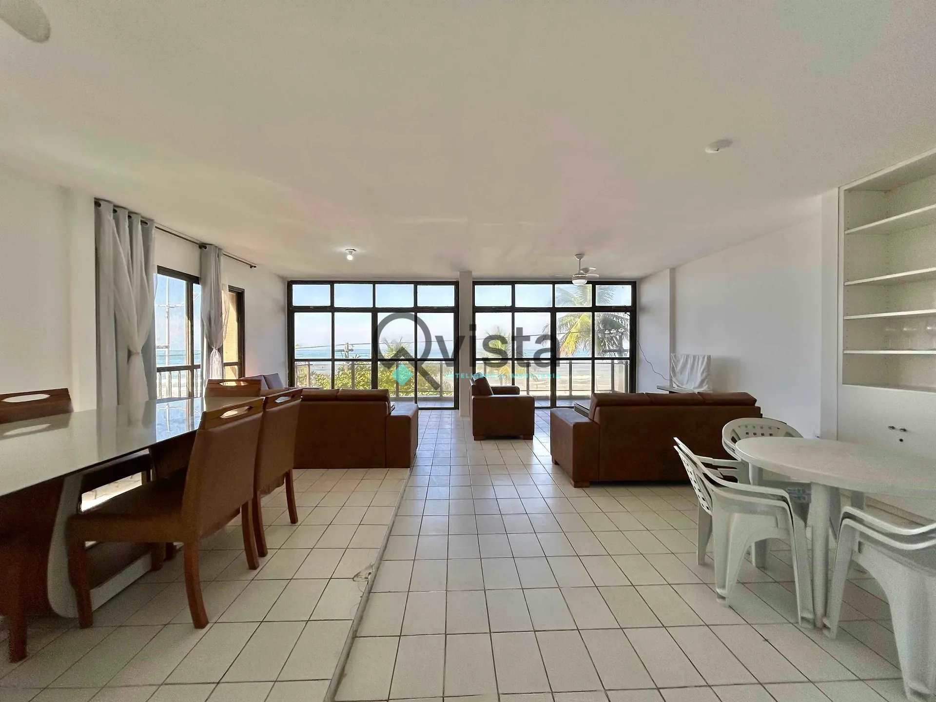 Apartamento, 3 quartos, 260 m² - Foto 2