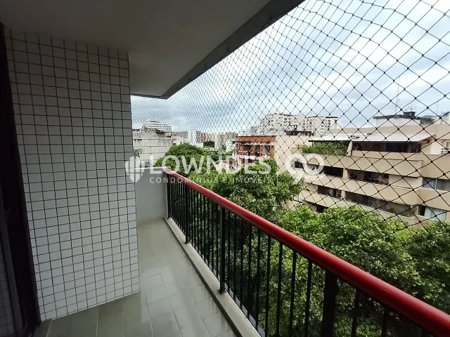 Apartamento com 77m² 2 quartos e 3 banheiros, para alugar, no bairro Grajaú em Rio de Janeiro