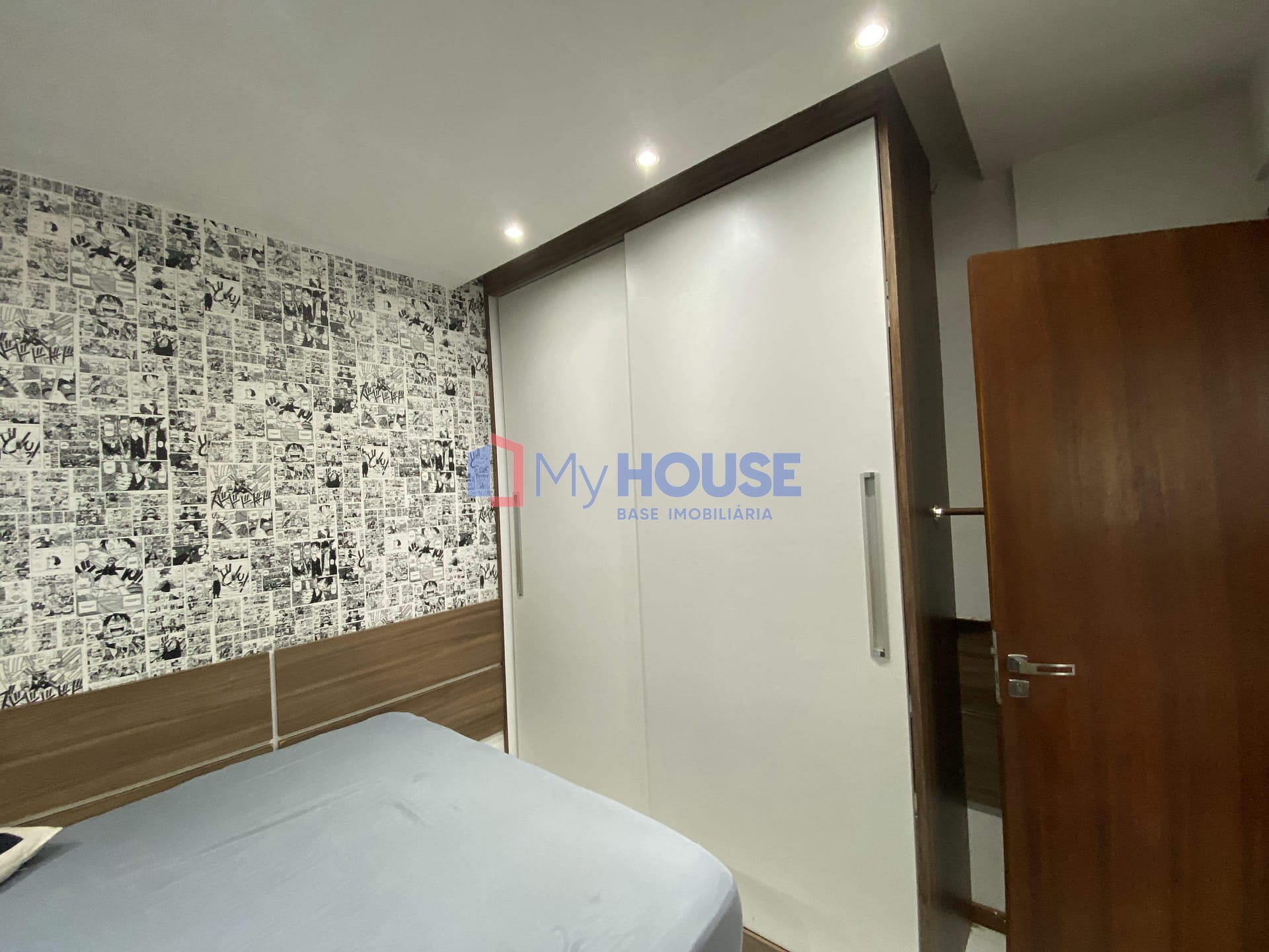 Apartamento à venda com 2 quartos, 70m² - Foto 6
