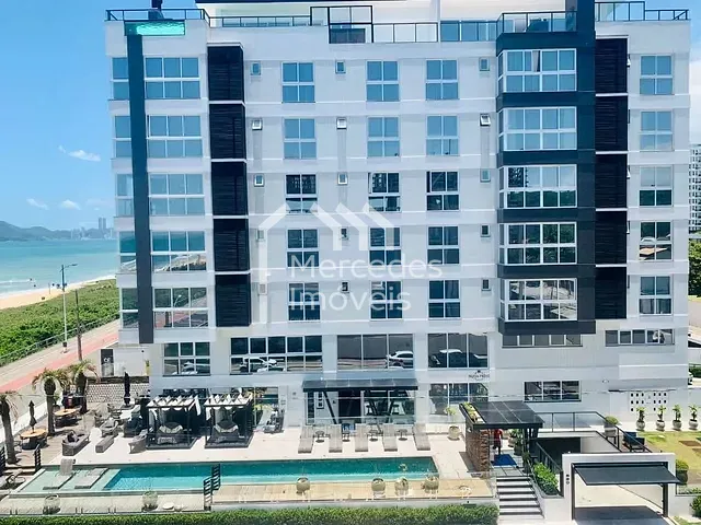 Apartamento com 178m² 3 quartos e 3 banheiros, à venda, no bairro Praia Brava em Itajaí