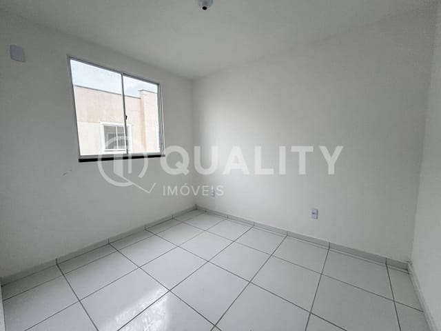 Apartamento 2 quartos e 1 banheiro, para alugar, no bairro Padre Julio Maria em Caucaia