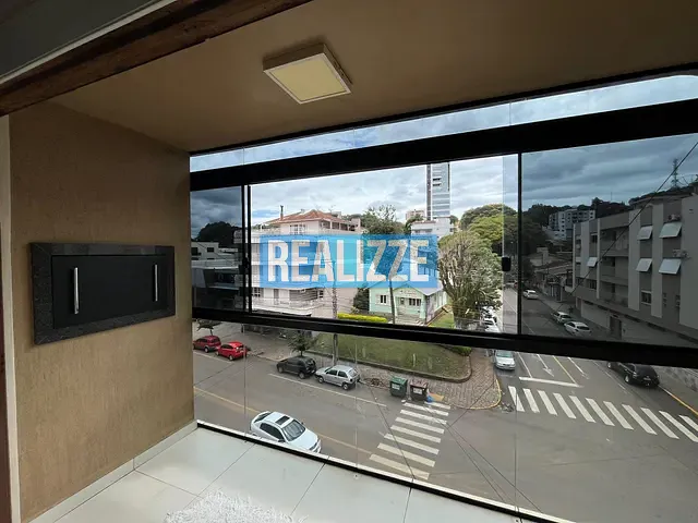 Apartamento com 300m² 3 quartos e 1 banheiro, à venda, no bairro centro em Marau