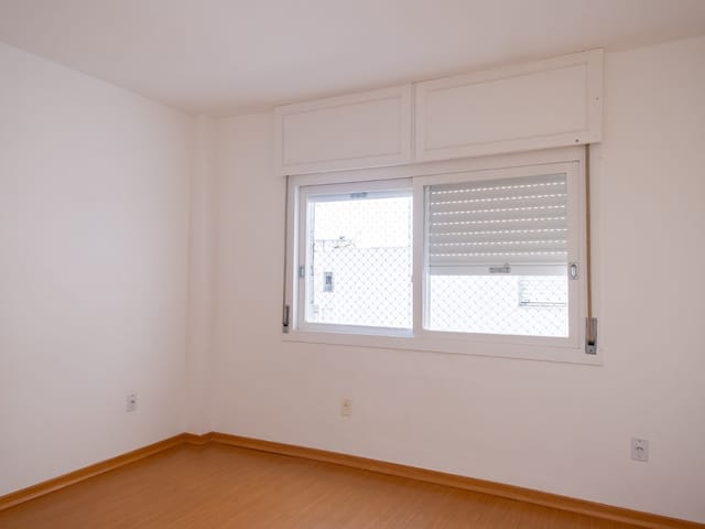 Apartamento com 91m² 2 quartos e 1 banheiro, para alugar, no bairro Centro em Pelotas