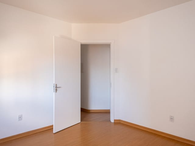 Apartamento com 91m² 2 quartos e 1 banheiro, para alugar, no bairro Centro em Pelotas