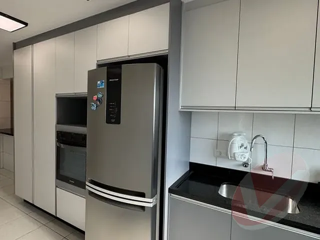 Apartamento 3 quartos e 1 banheiro, à venda ou para alugar, no bairro Ocian em Praia Grande