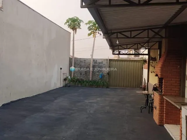 Casa com 307m² 3 quartos e 3 banheiros, à venda, no bairro Vila Anchieta em São José do Rio Preto