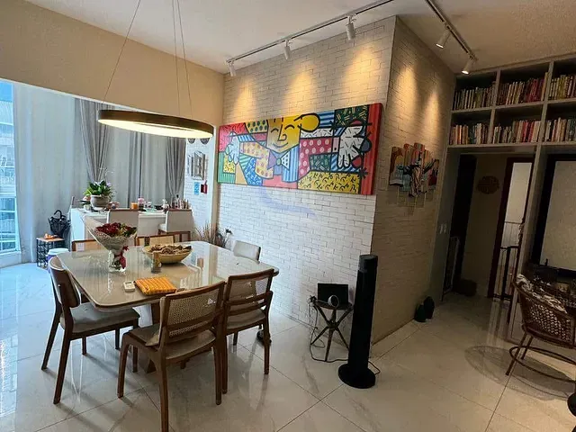 Apartamento 3 quartos e 3 banheiros, à venda, no bairro Praia da Costa em Vila Velha