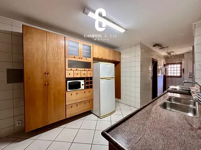 Apartamento 3 quartos e 3 banheiros, à venda, no bairro Vila Capivari em Campos do Jordão