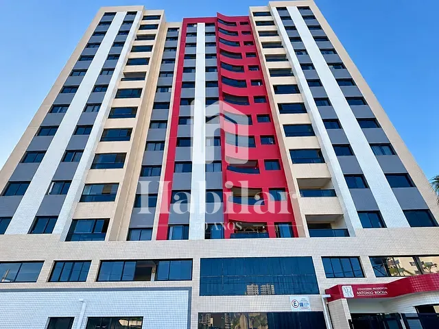 Apartamento com 880m² 3 quartos e 2 banheiros, à venda, no bairro Atalaia em Aracaju