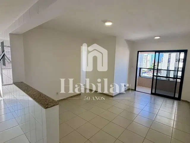 Apartamento com 880m² 3 quartos e 2 banheiros, à venda, no bairro Atalaia em Aracaju
