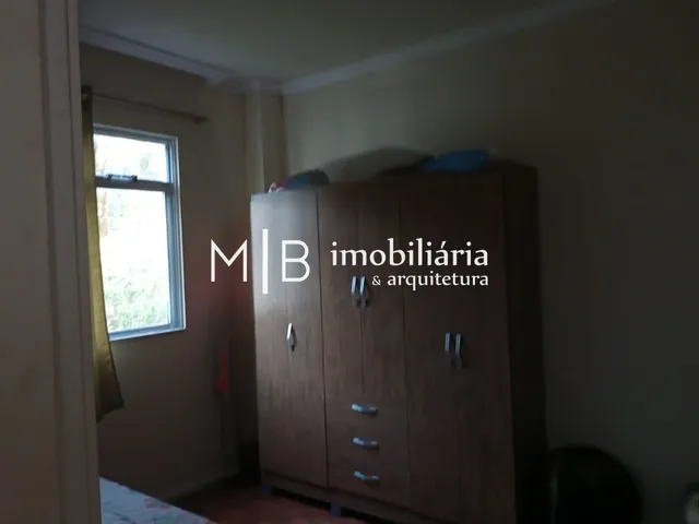 Apartamento 2 quartos e 1 banheiro, à venda, no bairro Colinas em Cataguases