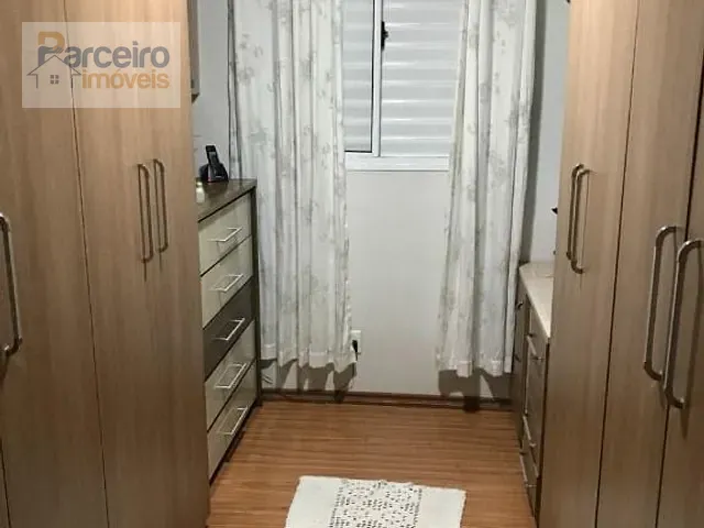 Apartamento 2 quartos e 2 banheiros, à venda, no bairro Vila Santana em São Paulo