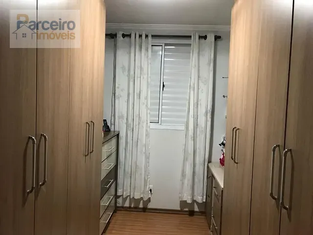 Apartamento 2 quartos e 2 banheiros, à venda, no bairro Vila Santana em São Paulo