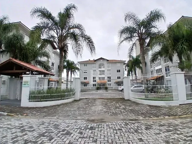 Apartamento 2 quartos e 1 banheiro, à venda, no bairro Areias em Tijucas