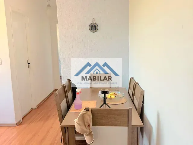 Apartamento 2 quartos e 1 banheiro, à venda, no bairro Jardim Santo Elias em São Paulo