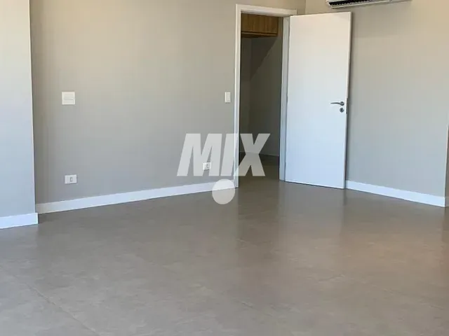 Apartamento 3 quartos e 5 banheiros, para alugar, no bairro Moema em São Paulo
