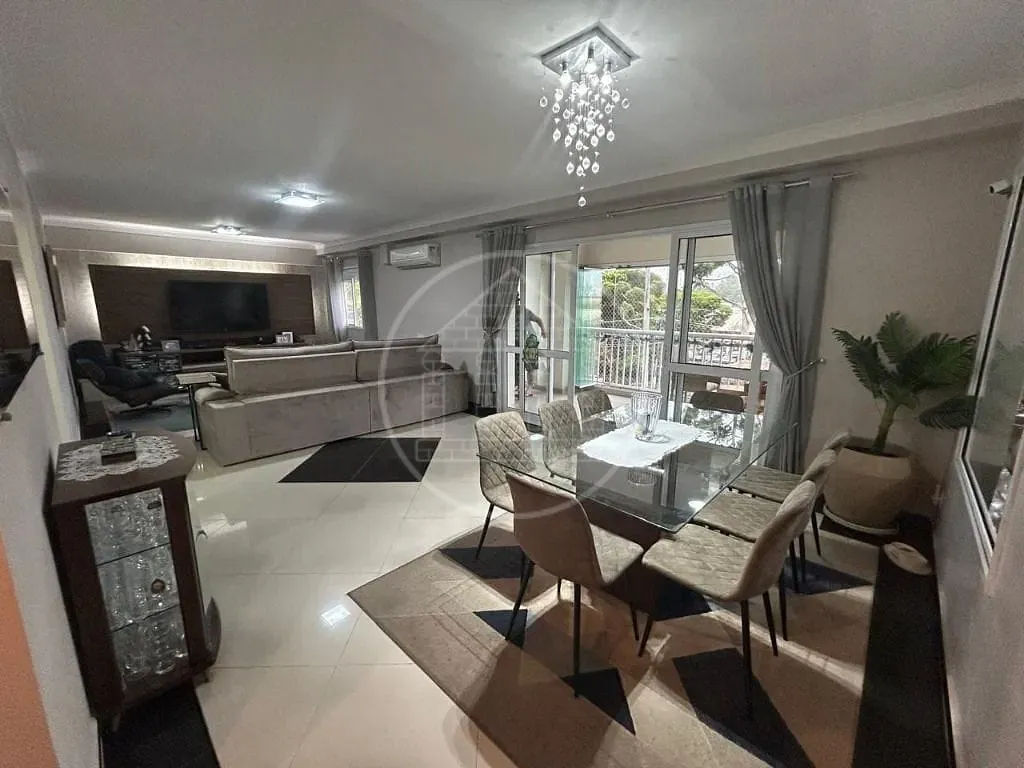 Apartamento, 3 quartos, 192 m² - Foto 1
