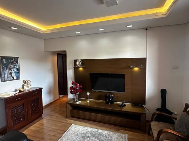 Apartamento 3 quartos e 4 banheiros, à venda, no bairro Jardim dos Estados em Campo Grande